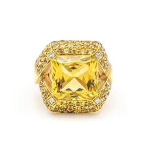 Anillo MYANMAR Oro Amarillo y Zafiro Amarillos