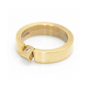 Anillo REVERSE NIESSING Oro y Diamante