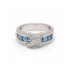 Anillo CENTOVENTUNO en Oro Blanco, Topacios y Diamantes