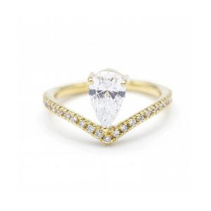 Anillo de Oro Amarillo y Diamantes Lab. centro 1.00ct