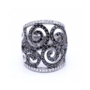 Anillo COroNA en Oro Blanco con Diamantes Blancos y Negros