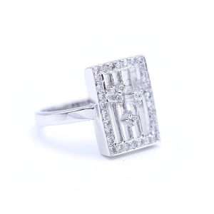 Anillo Pentagram en Oro y Diamantes