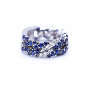 Anillo en Oro Blanco 18K con Diamantes y Zafiros