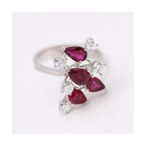 Anillo de Platino inspiracion HARRY WINSTON con Diamantes y Rubis