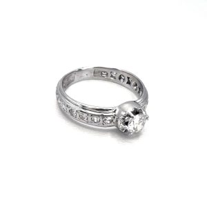 Anillo compromiso en Oro Blanco y Diamantes naturales