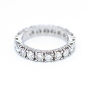 Alianza de Oro Blanco y Diamantes 2,90ct